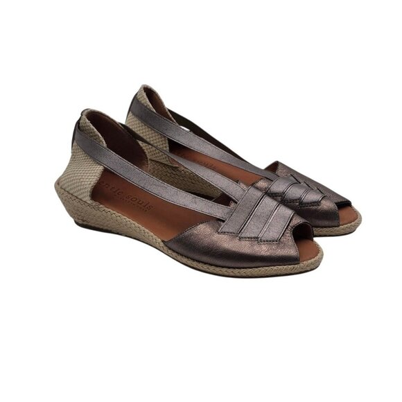 Women's - Gentle Souls by Kenneth Cole Lena Wedge Leather Sandals, Size 8 - Picture 1 of 10